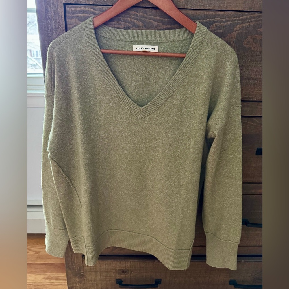 Lucky Brand Women's Olive Sweater